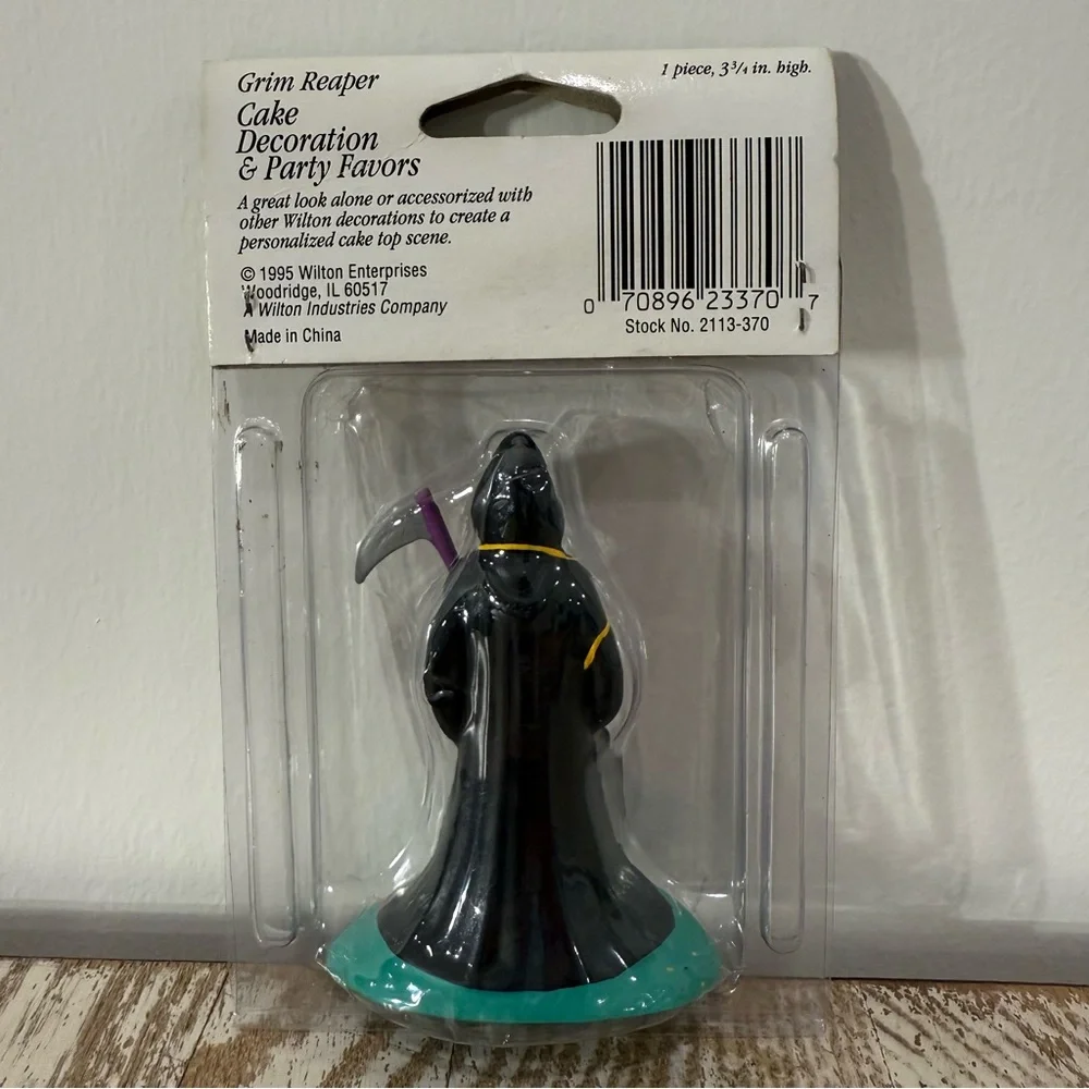 Vintage‎ 1995 Grim Reaper Birthday Cake Decoration & Party Favors, NOS